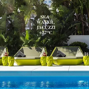 Hotell Essence Boutique