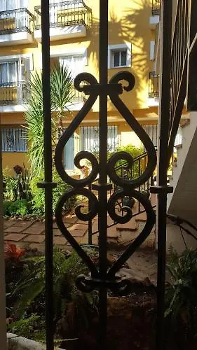 Villa Albero Torremolinos Maison d'hôtes